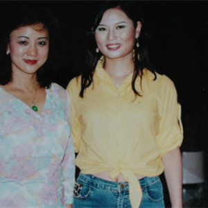 葡萄牙驻澳大使、澳门政府代表姗桃丝女士和育麟潜能教育刘老师